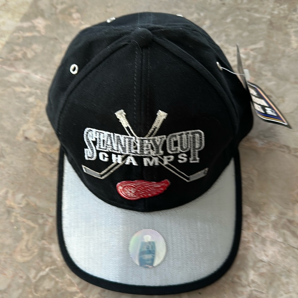 1998 Red Wings stanley cup champs hat.   Brand new with tags, never worn